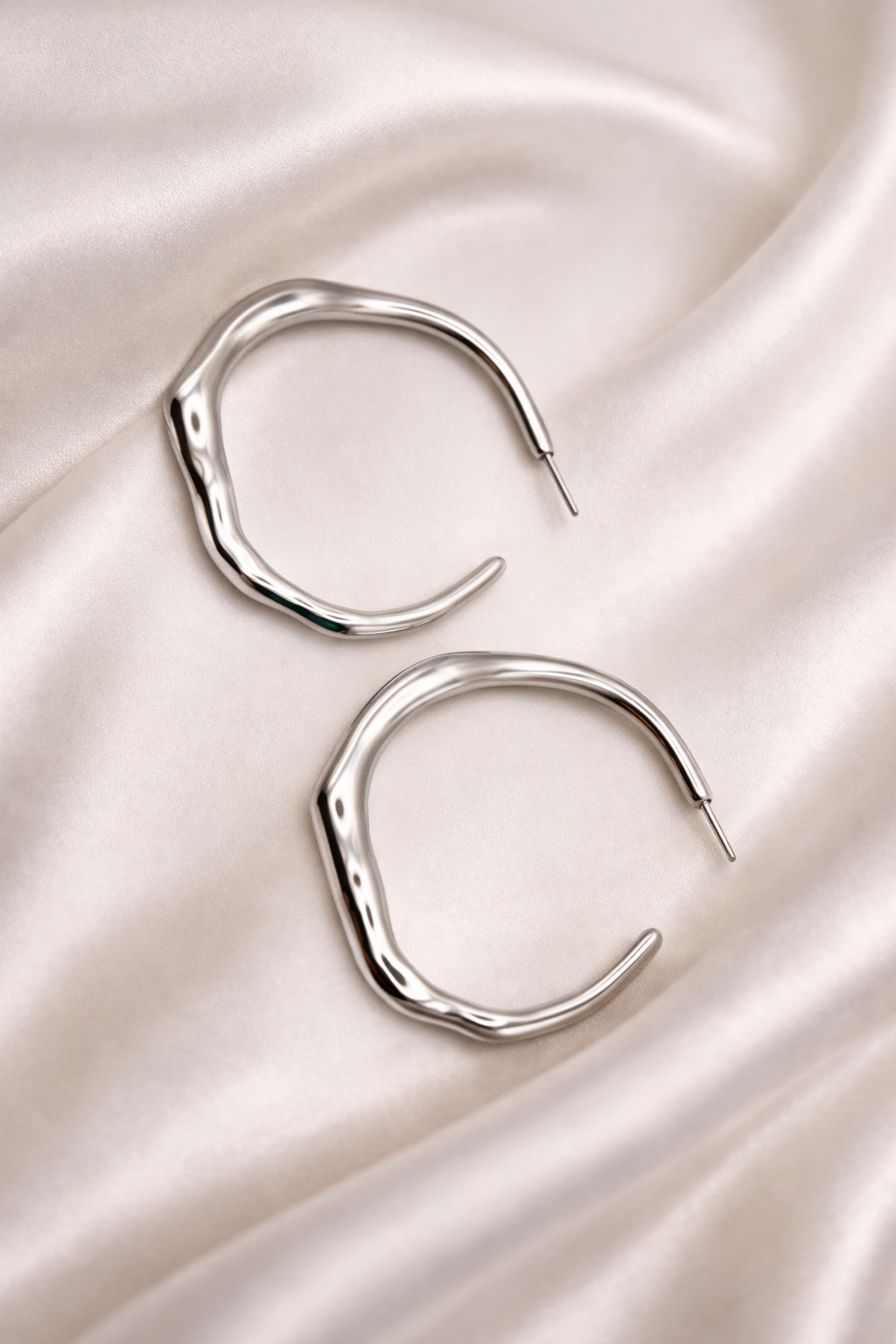 Arc Earrings